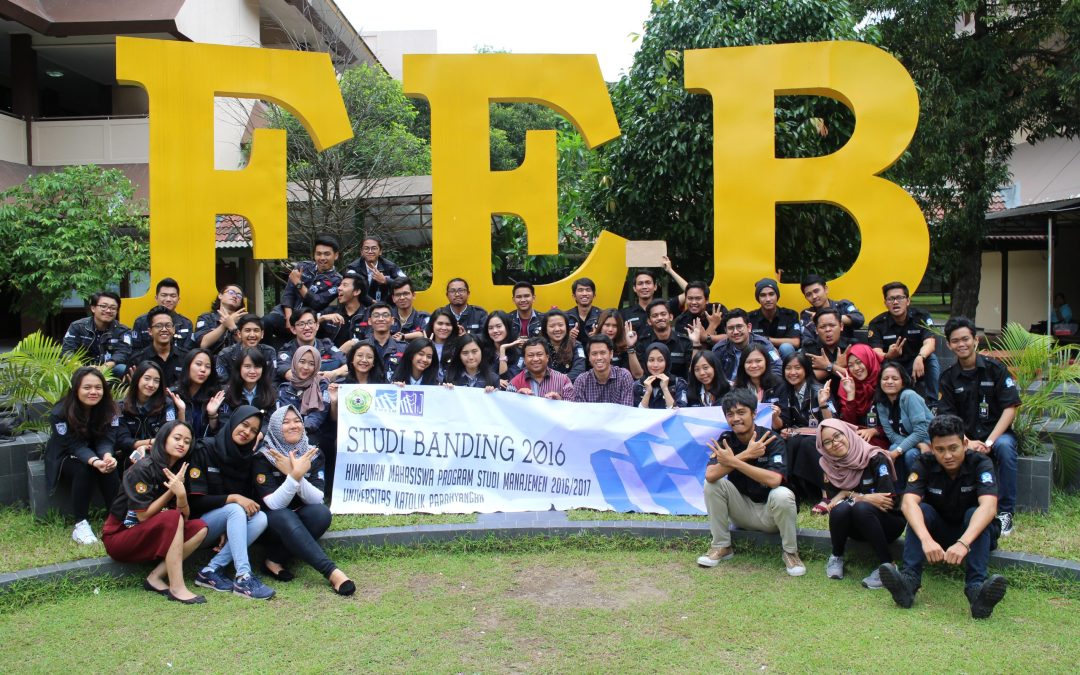 Studi Banding Himpunan Mahasiswa Program Studi Manajemen